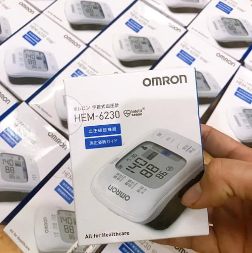 Máy đo huyết áp Omron Nhật Bản giá bao nhiêu?-3