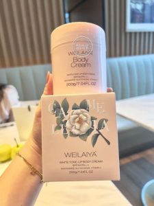 duong-the-trang-da-weilaiya-white-tone-up-body-cream-200g11