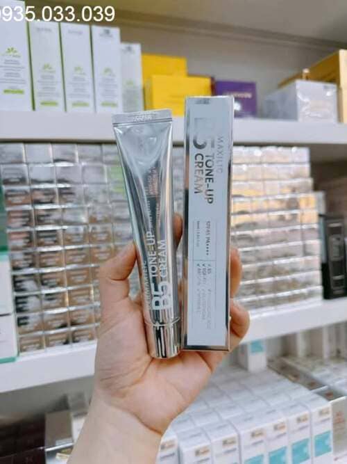 dermaxilic-b5-tone-up-cream-gia-bao-nhieu-co-nen-mua-khong1